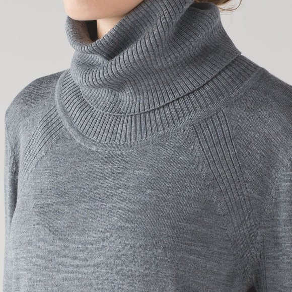 Lululemon Pockets Sweat Savasana Merino Wool Turtleneck Gray Sweater Womens 6 M - Picture 4 of 16
